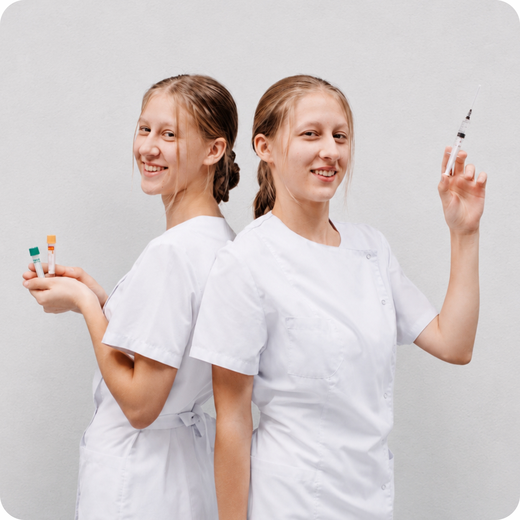 фото специалиста Хрущевы Елизавета и Анастасия